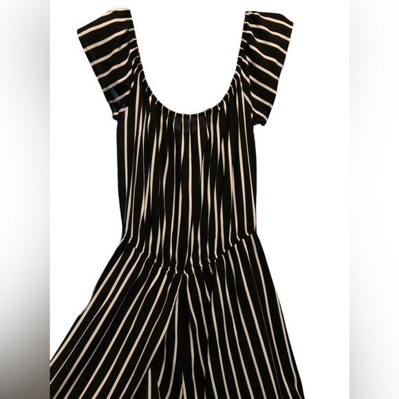 Maxi/Romper (built in) B&W Striped High Low Romper/Dress Euc! - Picture 5 of 16